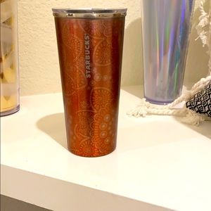 Grande Starbucks hot cup